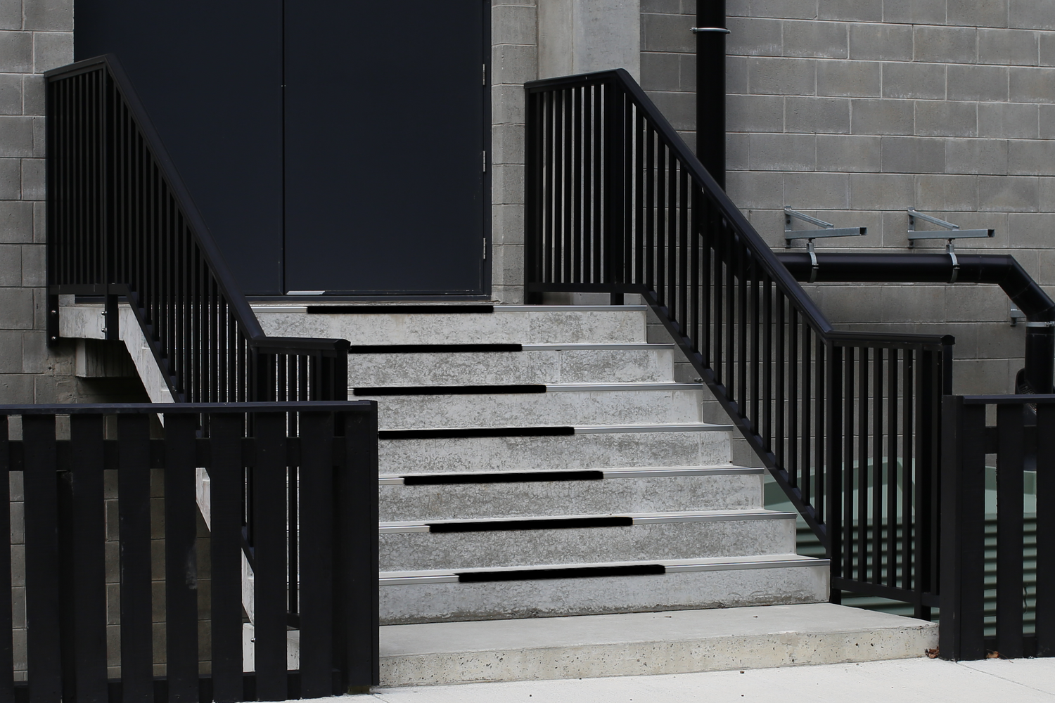 Stair Nosing Black